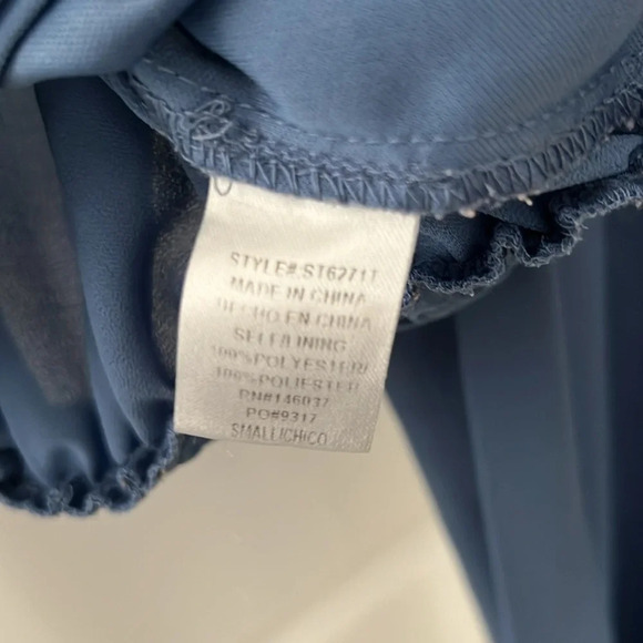 crop top blouse Tie waist. Size S. - Picture 10 of 11